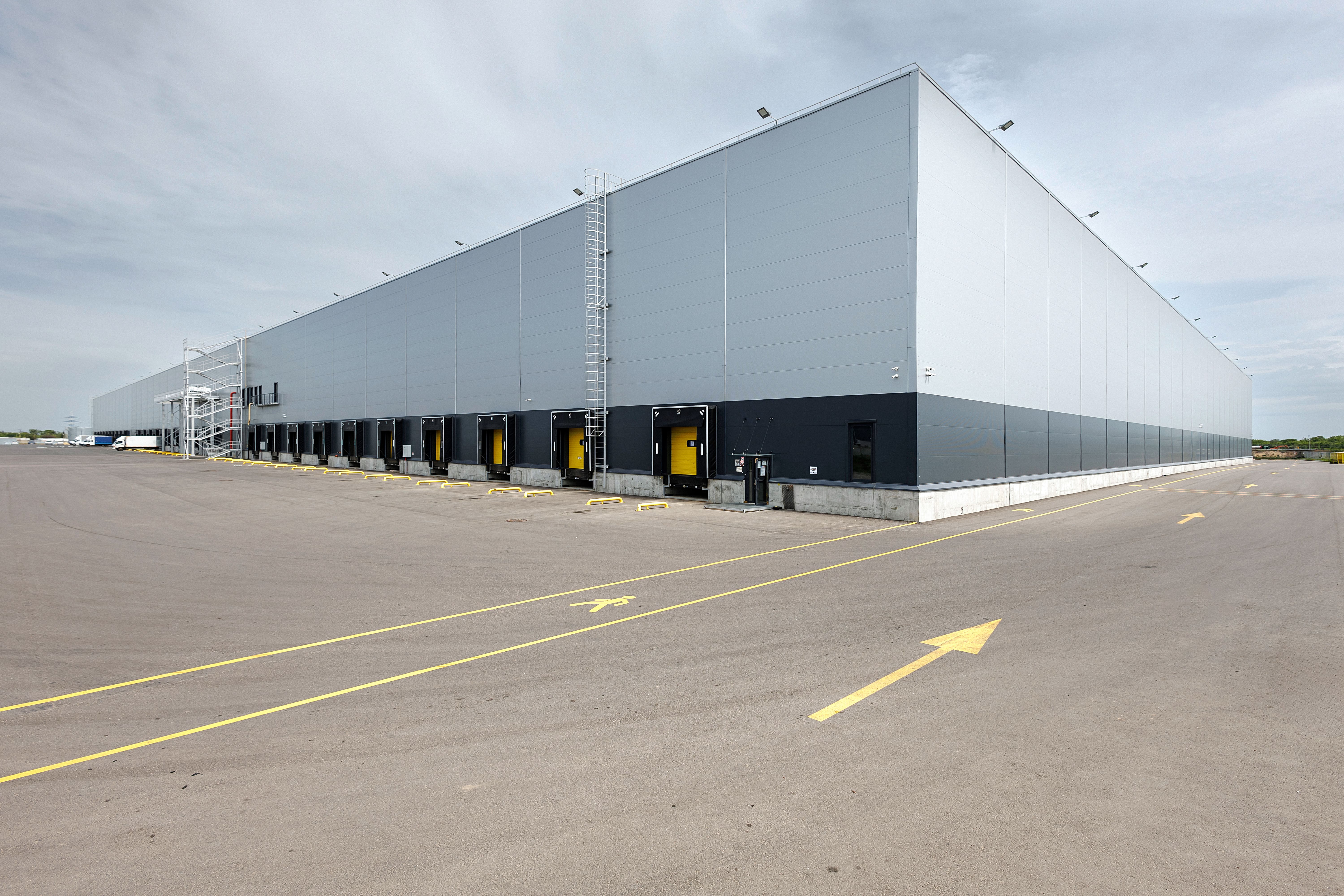 Компания BELPANEL и СК «Авирон»: масштабирование сотрудничества в сегменте Light Industrial и складской логистики Черноземья